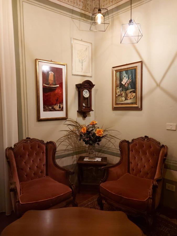 Cecchi'S Old Home Arezzo Buitenkant foto